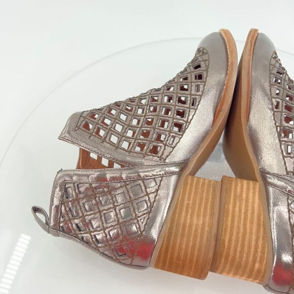 Jeffrey Campbell Women Taggart Boot Size 6.5 Silver Leather Lattice Cutout Boho - Picture 11 of 14